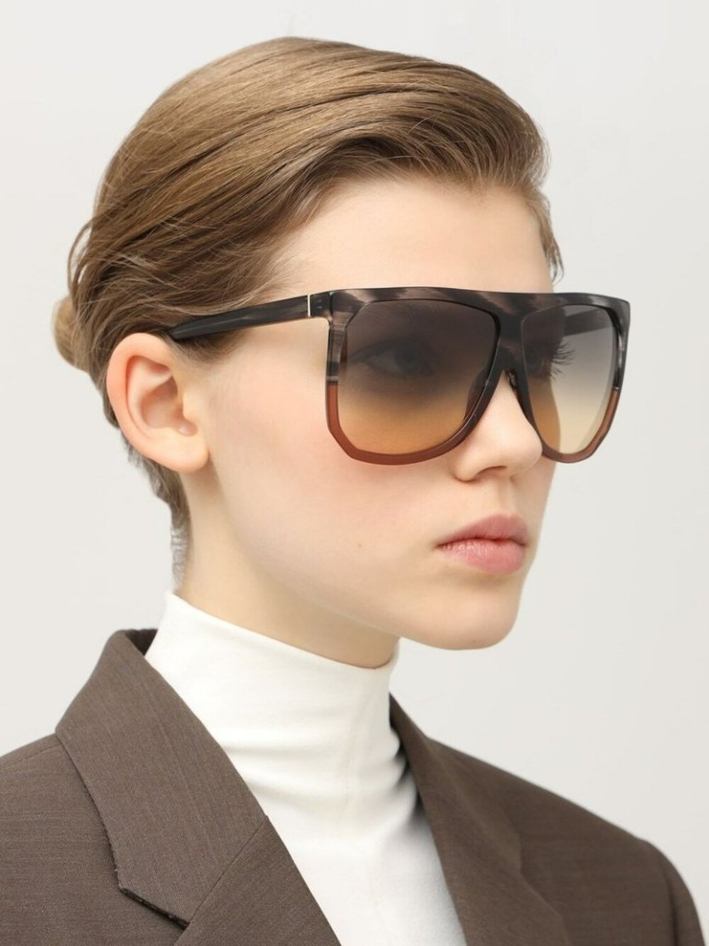 LOEWE LW40001F 20B TRANSPARENT GREY SHIELD SUNGLASSES